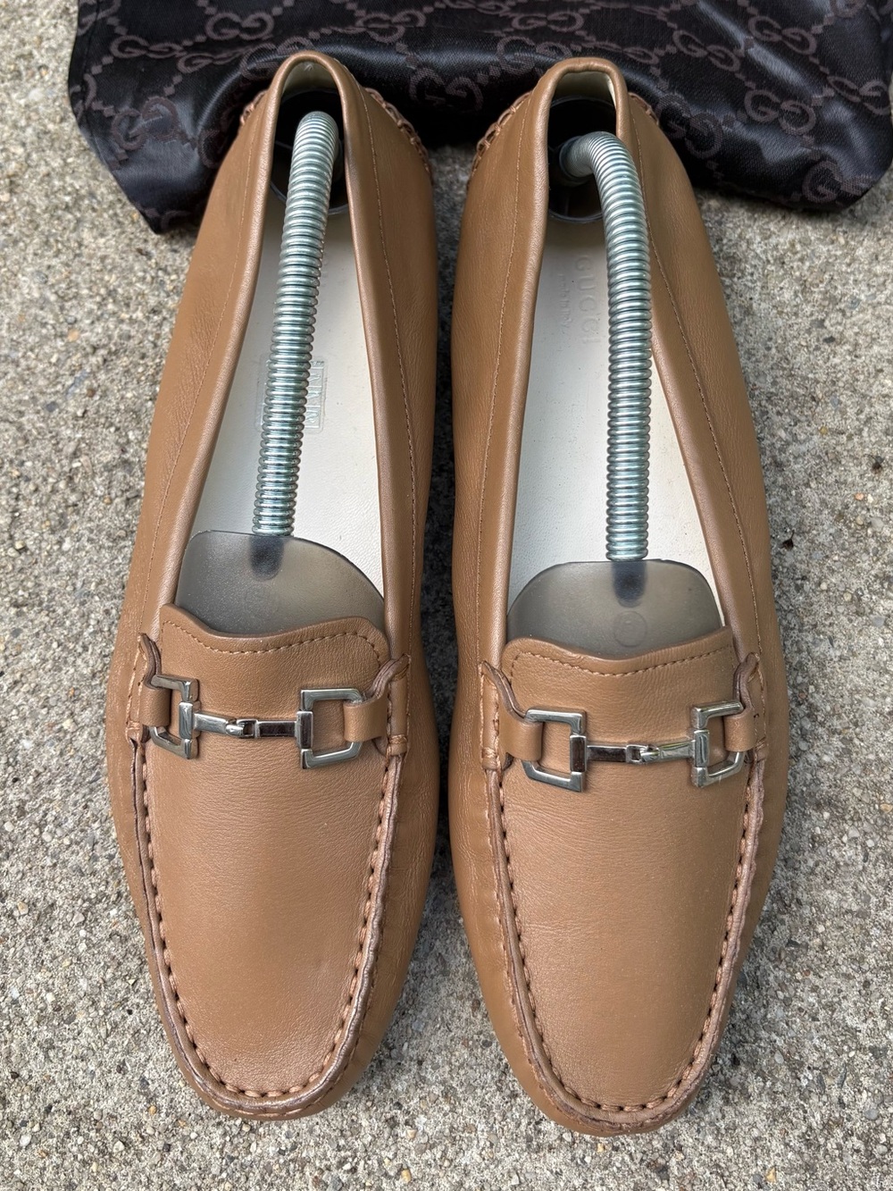 NWOT Authentic GUCCI Leather Horsebit Driving Loafers, Beige/Tan US 10 (371390)